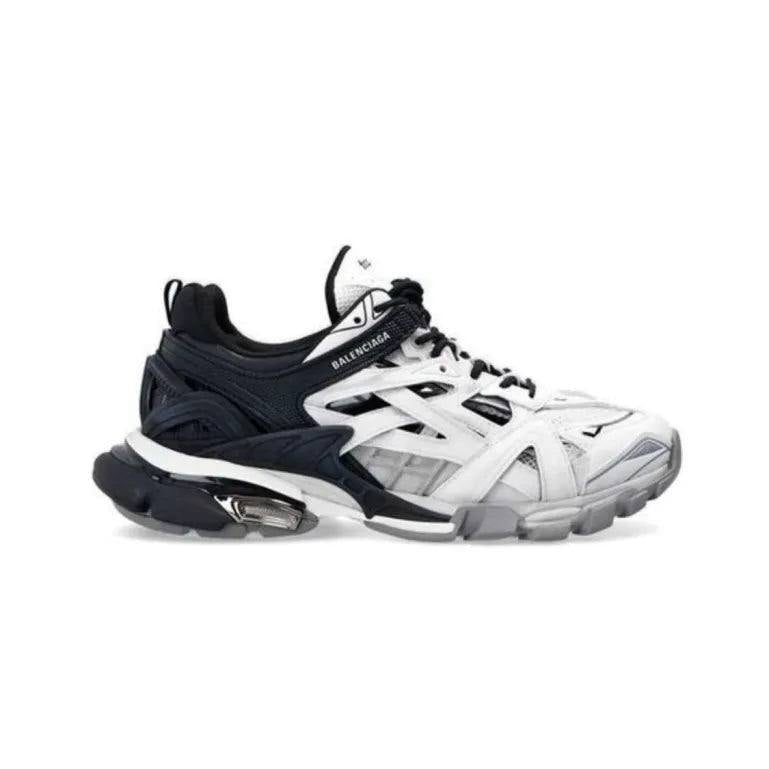 Tracks 2.0 Black and white